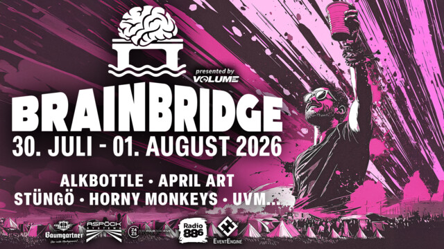 Plakat vom Brainbridge Festival weiße Schrift vor pinkem Hintergrund mit Zelten