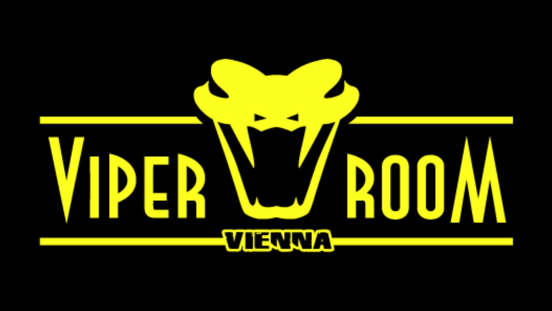 Lokalbereich im Viper Room mit Bar