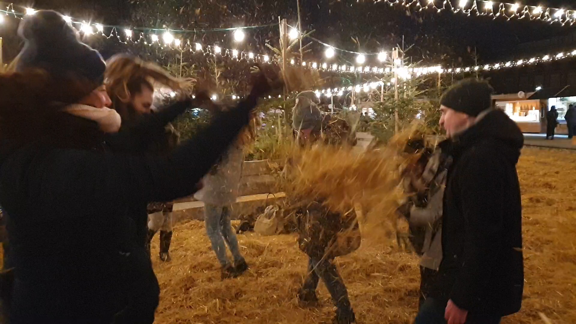 Videos Standbild aus dem Video 'Last Christmas'