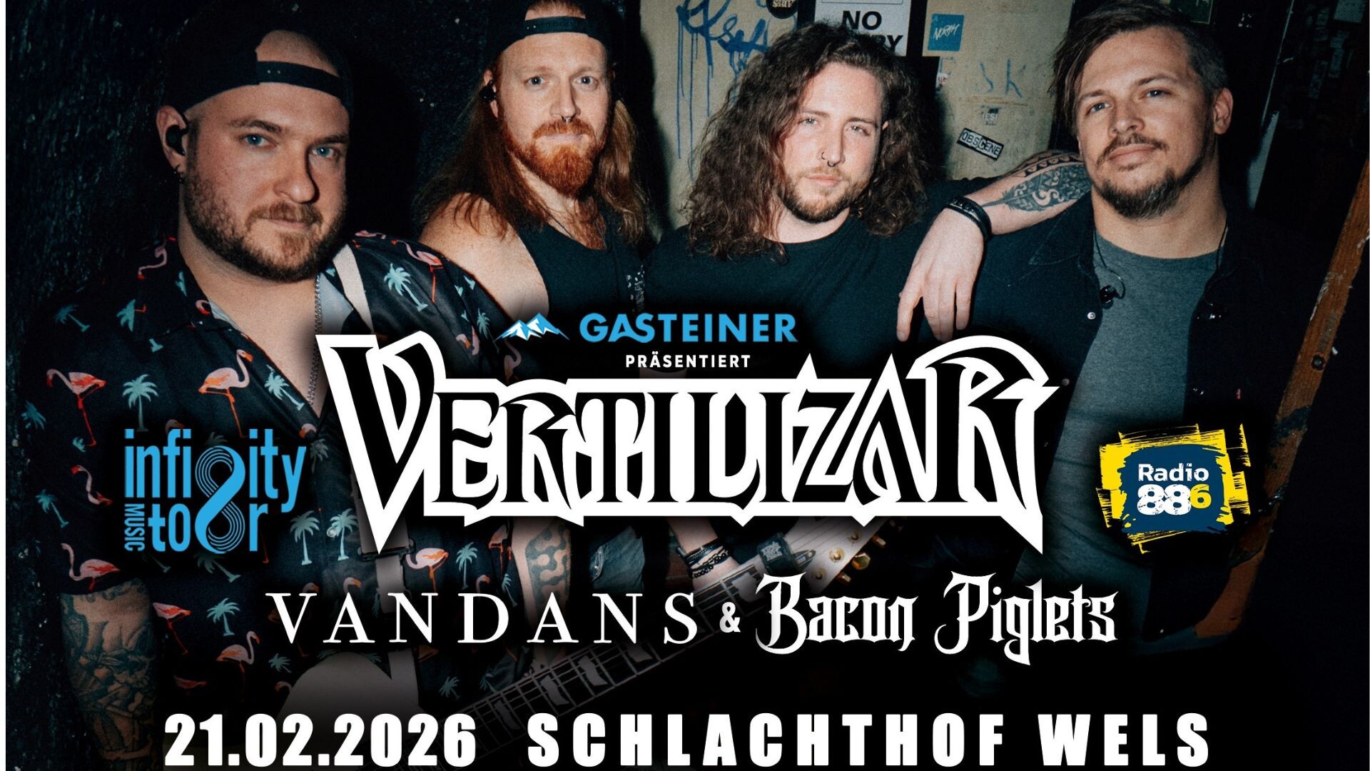 Bandfoto von Vertilizar mit Logos von Support Acts Vandans und Bacon Piglets