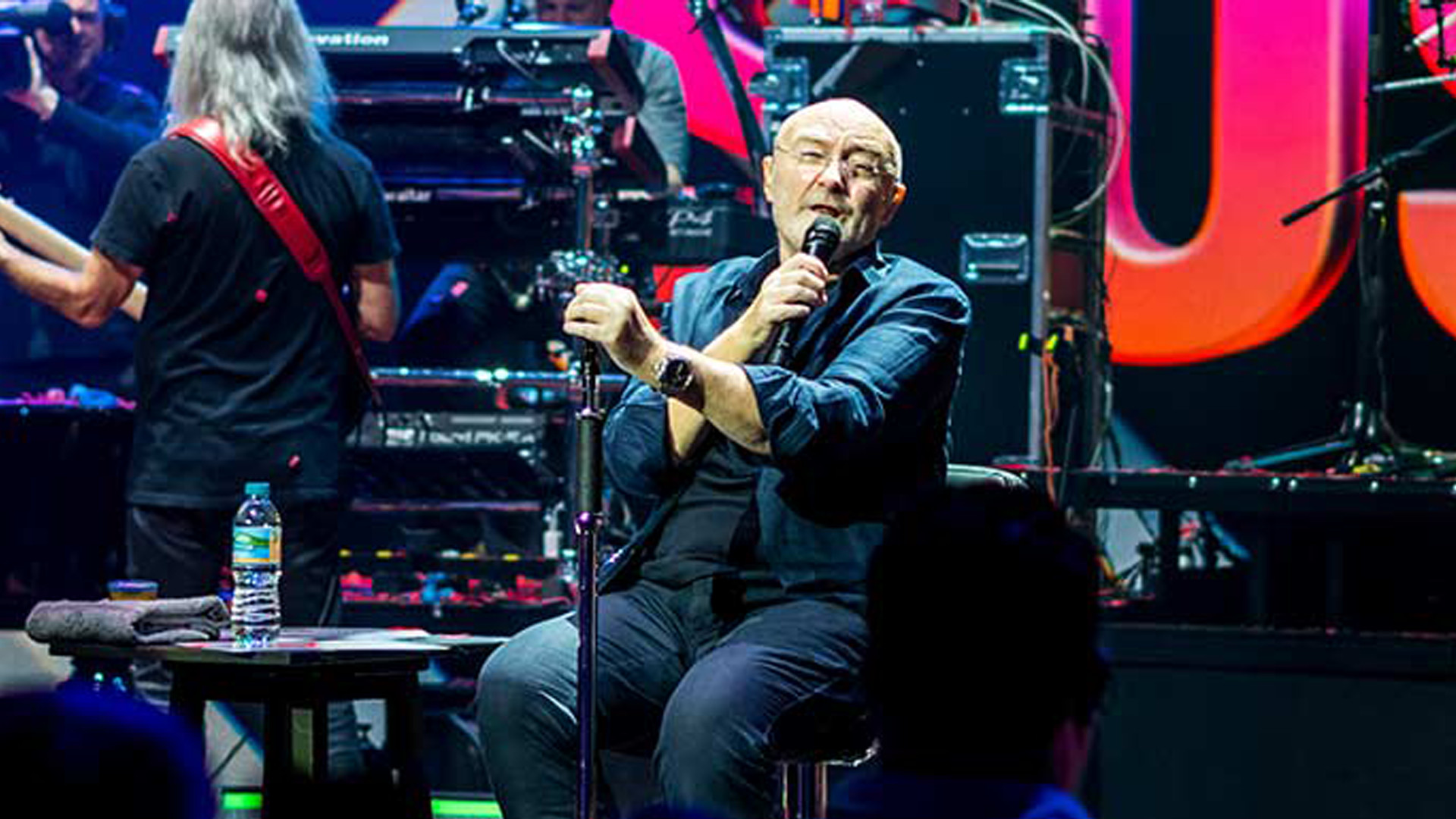 Phil Collins Phil Collins auf der Bühne