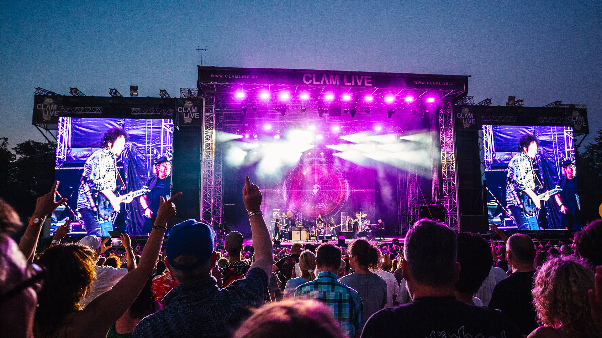 Clam Rock live Clam Rock live
